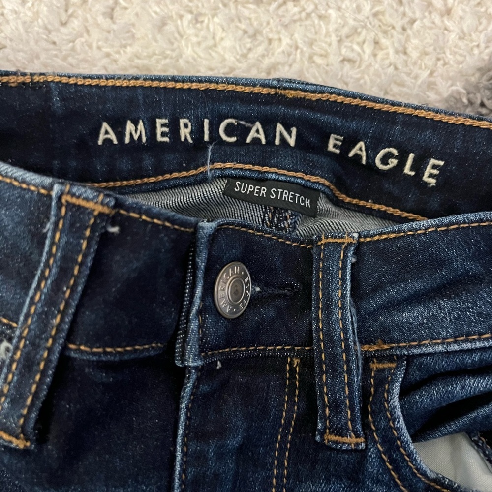 Ripped American Eagle Jeans - Picture 3 of 3